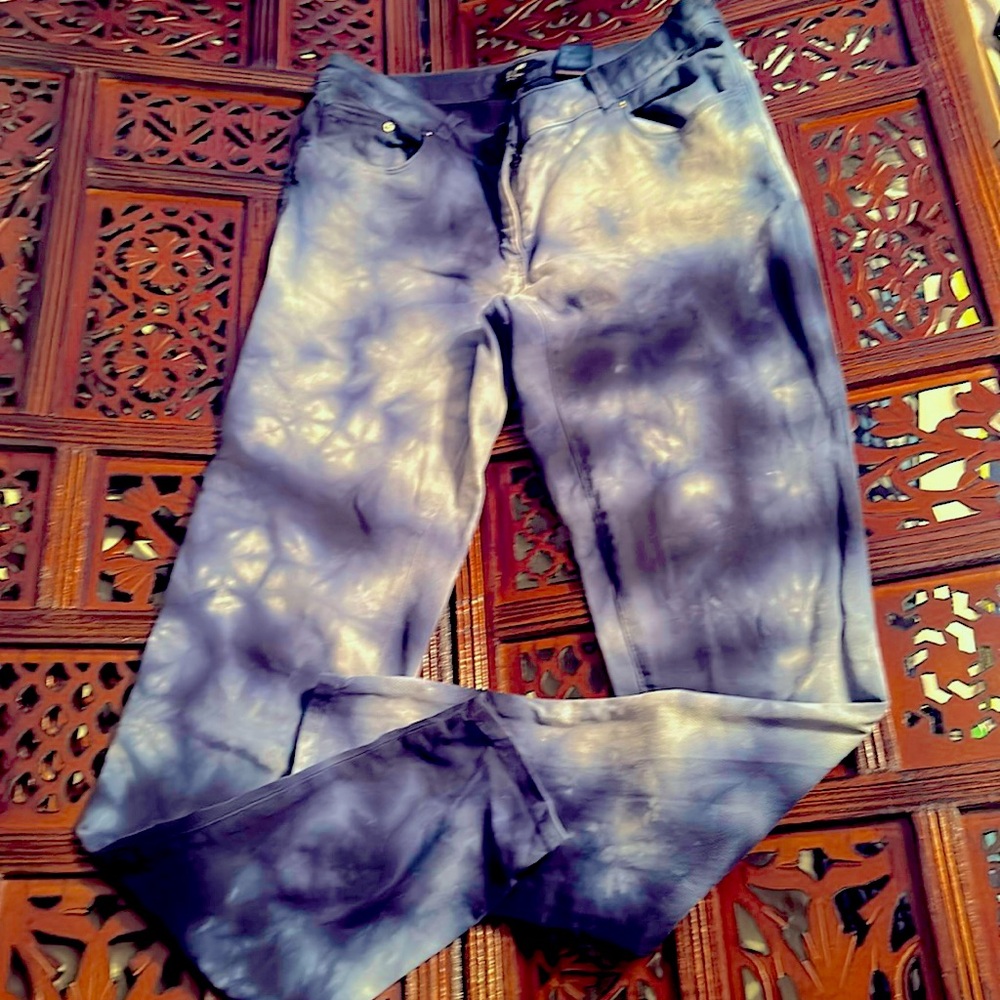 🌀Woman’s H&M Skinny Leg Jeans. TieDye in different blues. Sz 12